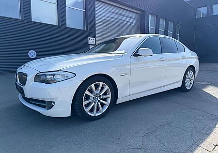 BMW 520 d Lim Navi Business Xenon Automatik 17 Zoll