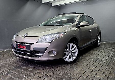 Renault Megane III LUXE, PANO, AUTOMATIK, LEDER, R KAMERA