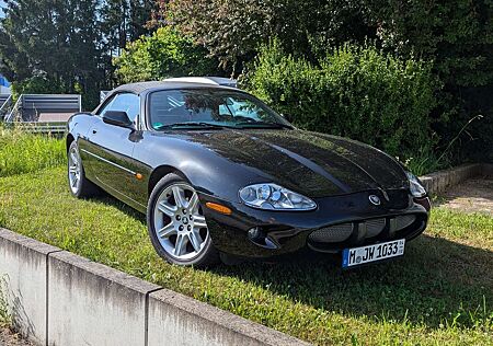 Jaguar XK8 Cabriolet