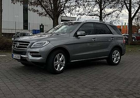 Mercedes-Benz ML 350 BlueTEC 4MATIC 7G-TRONIC
