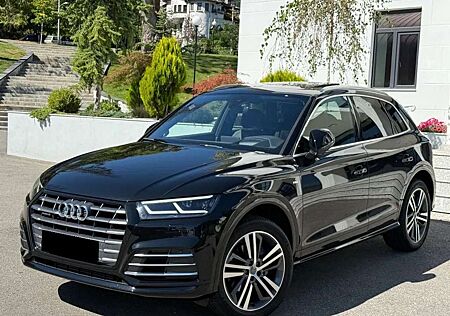 Audi Q5 2.0 TDI quattro