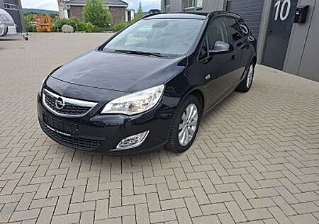 Opel Astra J Sports Tourer Edition Top Fzg.