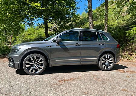 VW Tiguan gebraucht kaufen VW Tiguan Volkswagen 2.0 TSI Highline 2xR-Line 4Motion DSG AHK