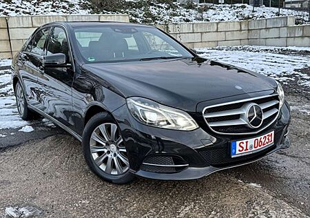 Mercedes-Benz E 300 BlueTEC AVANTGARDE STANDHZ.LEDER 1 Hand