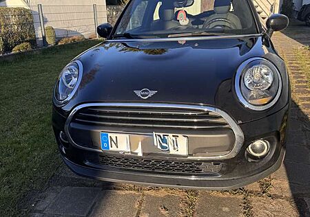 Mini ONE Blackyard
