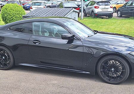 BMW M4 Competition Carbon Schalensitze