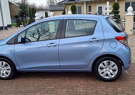 Toyota Yaris aus 1.Hand mit nur 19.123 KM