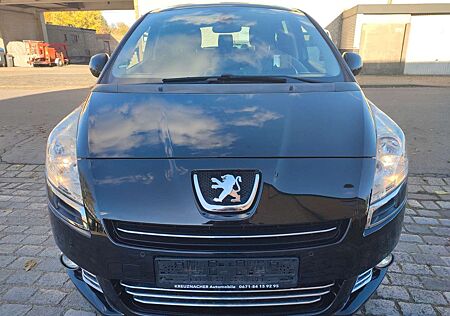 Peugeot 5008 gebraucht kaufen Peugeot 5008 Family 1,6 Turbo , Navi Tempomat glasdach