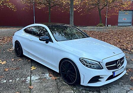 Mercedes-Benz C 300 AMG LINE NIGHT PAKET