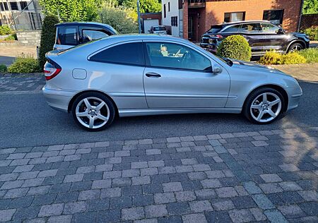 Mercedes-Benz C 200 C-Klasse Kompressor Sportcoupe