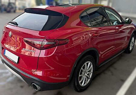 Alfa Romeo Stelvio 2.0 Turbo 16V AT8-Q4 Business