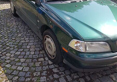 Volvo V40 1.8
