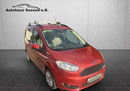Ford Tourneo Courier Titanium *Navi*Rückfahrkamera*