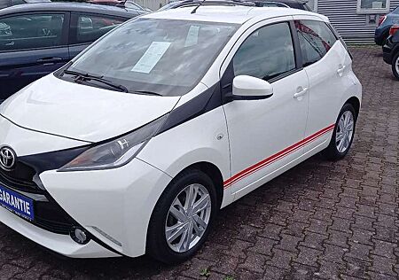 Toyota Others Aygo 1,0 X-Play Team D, Klima,RFK,SHZ,BTH