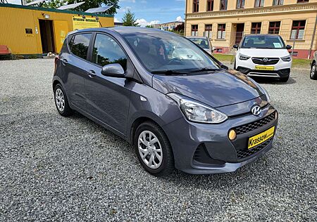 Hyundai i10 blue Trend