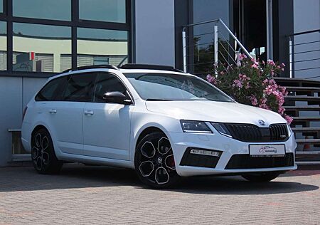 Skoda Octavia RS Autom. 4x4 Pano Ambiente Carbon