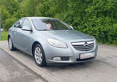 Opel Insignia A Lim. Edition*SHZ*KLIMAAUT.*TEMPOM*PDC