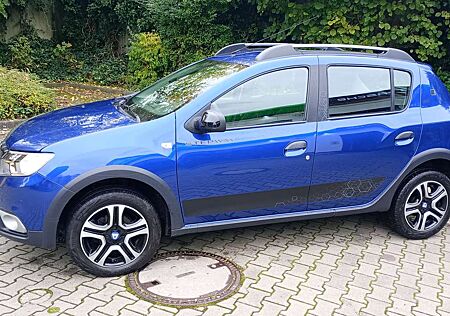 Dacia Sandero TCe 90 Celebration