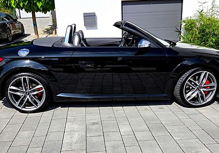 Audi TTS Roadster S tronic