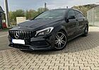 Mercedes-Benz CLA 180 (117.942)