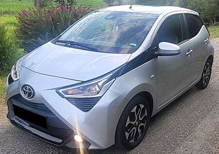 Toyota Aygo x-play