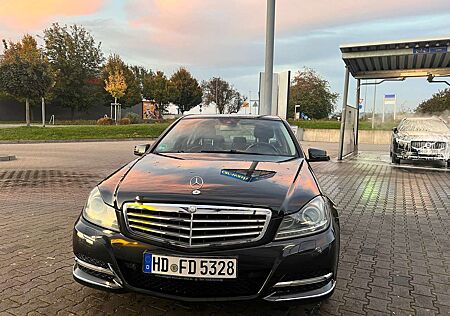 Mercedes-Benz C 200 CDI DPF (BlueEFFICIENCY) 7G-TRONIC Elegance