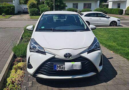 Toyota Yaris 1.0 VVT-i