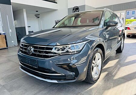 VW Tiguan Volkswagen Elegance 2.0TDI DSG Kamera AHK