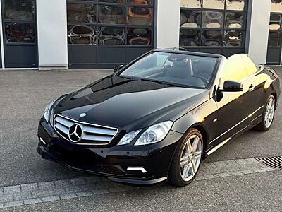 Mercedes-Benz E 200 CGI Cabrio BlueEFFICIENCY Avantgarde AMG Packet
