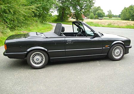 BMW 325 i
