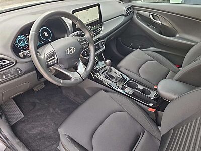 Hyundai i30 cw Advantage vAHK Navi LED DAB Kamera Winter