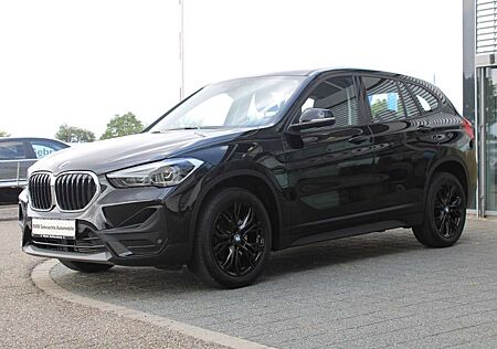 BMW X1 sDrive18i Advantage Navi LED PDC DAB Tempomat