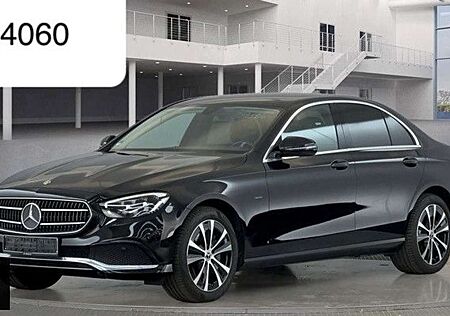 Mercedes-Benz E 300 e Avantgarde LED WidescreenKam DAB Nav+18"