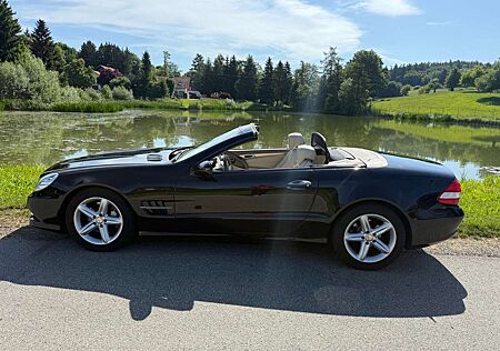 Mercedes-Benz SL 350 Cabrio