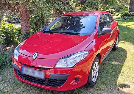 Renault Megane 1.6 16V 100 Authentique