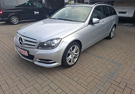Mercedes-Benz C 180 Kombi Autom.SD,Navi usw.lückenl.Scheckheft