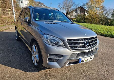 Mercedes-Benz ML 350 BlueTEC 4MATIC 7G-TRONIC AMG Sportpaket