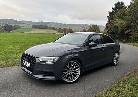 Audi A3 30 TFSI Limousine