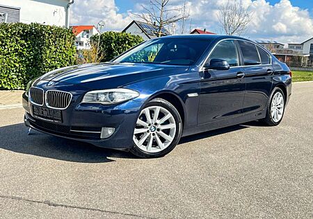 BMW 520 d*AUTOM*KLIMAAUT*LEDER*MFL*HIFI*AHK*TEMPOMAT*