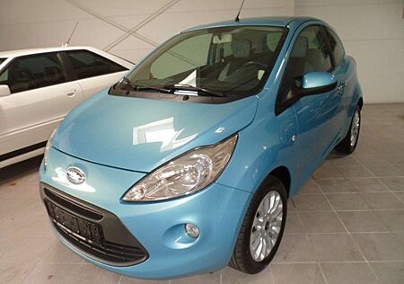 Ford Ka /+ 1.2 Titanium