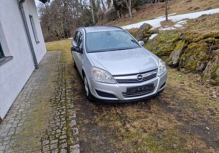 Opel Astra 1.6 Caravan LPG