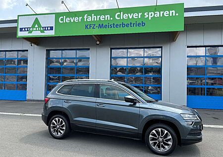 Skoda Karoq Clever LED NAVI AHK KAMERA APP DAB 17"