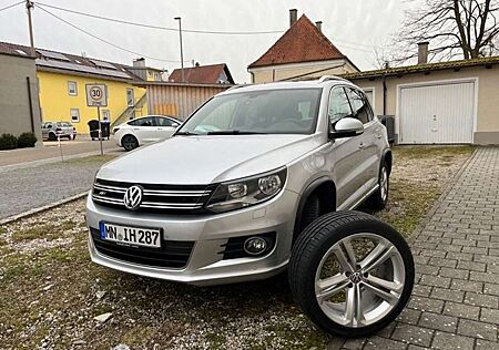 VW Tiguan Volkswagen +2.0+TDI+DPF+BlueMotion+TechnologySport+