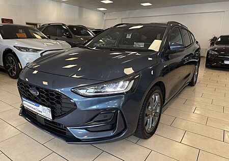 Ford Focus ST-Line*ACC*LED*Navi*CarPlay*SHZ*Cam*PDC*