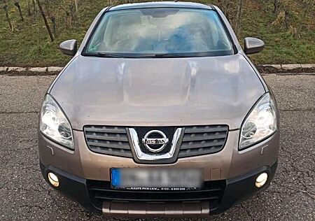 Nissan Qashqai 2.0 dCi 4 x 4 DPF acenta