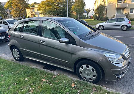 Mercedes-Benz B 150 Autotronic