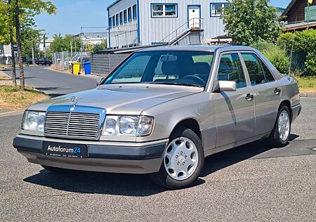 Mercedes-Benz E 200 *Klima*Schiebedach*