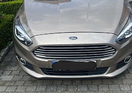 Ford S-Max 1.5 Eco Boost Start-Stopp Titanium