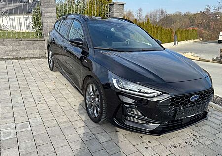 Ford Focus Turnier ST-Line-ACC-LED Autom.-SYNC4