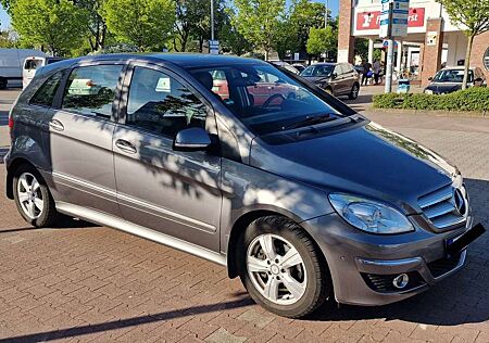 Mercedes-Benz B 200 CDI Autotronic